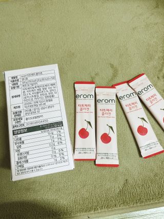 이롬 erom 타트체리 콜라겐 — 5점을 준 리뷰어가 2021년 3월 올린 사용 사진