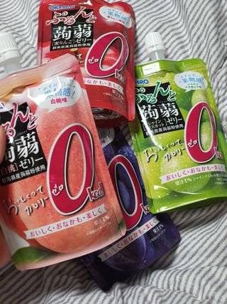 ORIHIRO 오리히로 곤약젤리 제로칼로리 130g 4종 4팩(맛별로 1팩씩) — 5점을 준 리뷰어가 2023년 1월 올린 사용 사진
