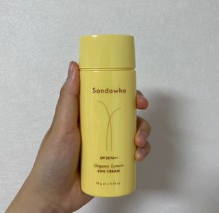 스킨큐어 산다화 유기농 레몬썬크림 — 5점을 준 리뷰어가 2022년 4월 올린 사용 사진