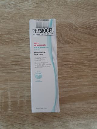피지오겔 레드수딩 시카밸런스 크림 50ml — 5점을 준 리뷰어가 2022년 4월 올린 사용 사진