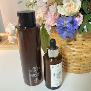 보타니티 [홍]조[진]정[결]케어 플라본 부스터 210ml / 플라본 세럼 50ml — 5점을 준 리뷰어가 2022년 7월 올린 사용 사진