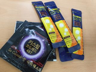 [키스립] 근복적인 숙취원인 해결 숙취해소제 키스립 코드레드487 2팩 & 뉴키스립비타 1box  set — 4점을 준 리뷰어가 2022년 3월 올린 사용 사진