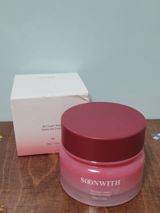 SOONWITH 바이오 수퍼 아쿠아 하이드로 젤 크림 — 5점을 준 리뷰어가 2021년 2월 올린 사용 사진