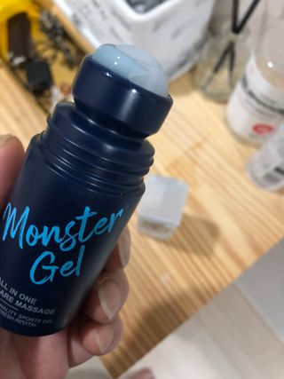 [바록스] 류현진 올인원 바디릴렉싱 몬스터겔 50ml — 5점을 준 리뷰어가 2021년 5월 올린 사용 사진