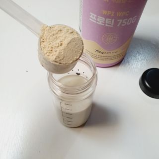 [푸름웰니스] 프로틴 다이어트 단백질 쉐이크 (750g) — 5점을 준 리뷰어가 2022년 5월 올린 사용 사진