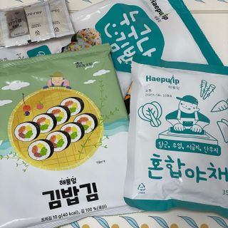 해풀잎 누구나 김밥*1ea [(혼합야채 35g *1ea,  김밥김 (5g, 5ea),  양념간장 (6g, 5ea), 참기름(5g, 2ea)] — 5점을 준 리뷰어가 2022년 10월 올린 사용 사진
