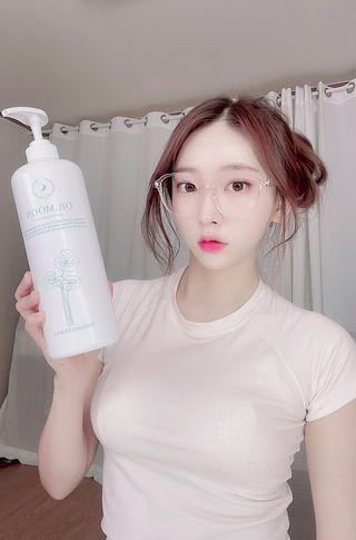 [닥터문] 센텔라 시카케어 화이트머스크 바디워시 1000ml — 5점을 준 리뷰어가 2023년 7월 올린 사용 사진