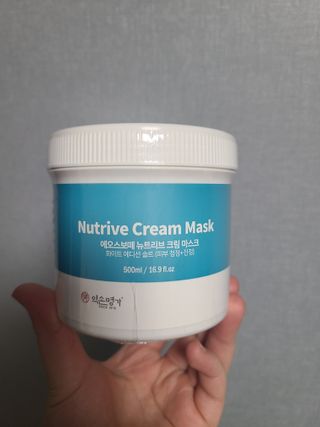 약손명가코스메틱 에오스보떼 뉴트리브 크림 마스크 솔트 500ml — 5점을 준 리뷰어가 2022년 1월 올린 사용 사진