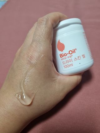 바이오오일 [바이오-오일] 드라이 스킨 젤 100ml — 5점을 준 리뷰어가 2021년 12월 올린 사용 사진