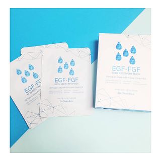 Dr.느루벗 느루벗 EGF FGF 스킨 리커버리 마스크 10장 — 5점을 준 리뷰어가 2021년 5월 올린 사용 사진