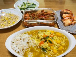 NISSIN 닛신 컵누들  4종 - 씨푸드오리지날, 씨푸드 스파이시, 씨푸드 커리, 씨푸드 XO소스 — 5점을 준 리뷰어가 2022년 2월 올린 사용 사진