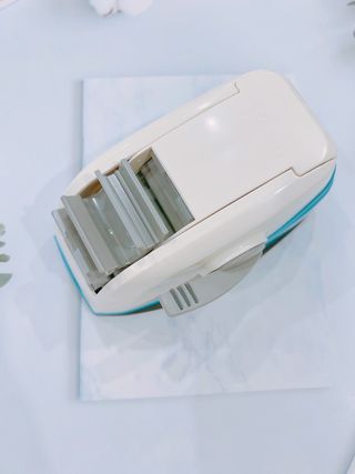 3M 한번의 터치로 깔끔하게 착! 원터치 테이프 디스펜서 — 5점을 준 리뷰어가 2023년 7월 올린 사용 사진