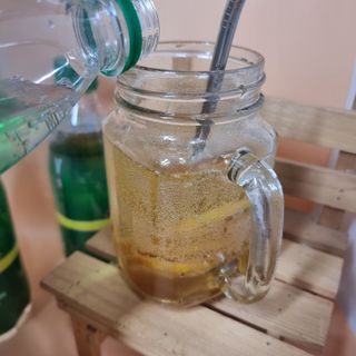 몽베스트 Montbest with Sparkling water Lemon OR Lime 20병(랜덤) — 5점을 준 리뷰어가 2021년 10월 올린 사용 사진