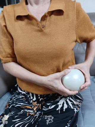 트라택 쿠셔닝 웨이트볼 0.5kg + 1kg SET — 5점을 준 리뷰어가 2022년 6월 올린 사용 사진