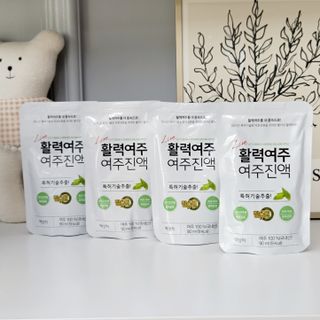 참유원 특허제조 활력 여주진액 여주즙 50포 — 5점을 준 리뷰어가 2022년 1월 올린 사용 사진