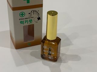 유케어 YOU CARE 문제성 손발톱케어_럭키풋 — 5점을 준 리뷰어가 2022년 9월 올린 사용 사진
