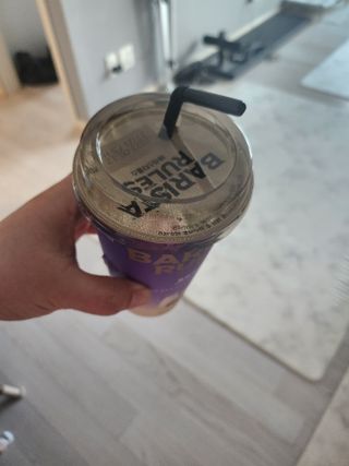 바리스타룰스 돌체 라떼 — 5점을 준 리뷰어가 2023년 4월 올린 사용 사진