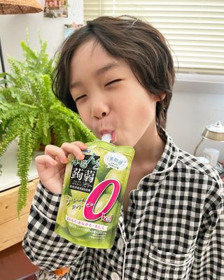 ORIHIRO 오리히로 곤약젤리 제로칼로리 130g 4종 4팩(맛별로 1팩씩) — 5점을 준 리뷰어가 2023년 3월 올린 사용 사진