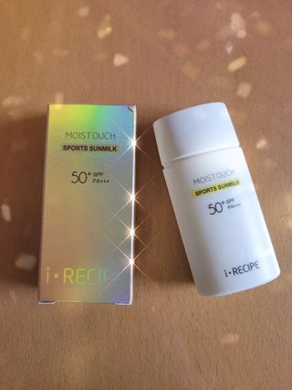 아이레시피 모이스트터치 스포츠 선밀크 50ml (SPF50+ PA+++) — 5점을 준 리뷰어가 2023년 6월 올린 사용 사진