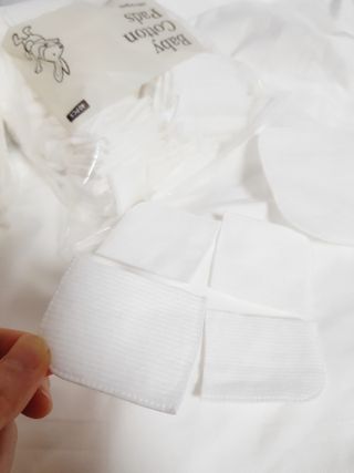 디어엘로디 프리미엄 유기농 유아 솜티슈 40매 3Pack +60매 1Pack 혼합형 — 5점을 준 리뷰어가 2021년 4월 올린 사용 사진