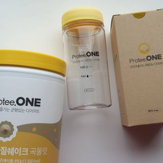 프로티원 단백질쉐이크 곡물맛 2주분 1통+보틀 — 5점을 준 리뷰어가 2021년 3월 올린 사용 사진