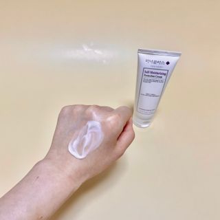 셀프 모이스처라이징 프로텍션 크림 셀프 모이스처라이징 프로텍션크림 — 5점을 준 리뷰어가 2022년 4월 올린 사용 사진