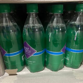 몽베스트 Montbest with Sparkling water Plain 20병 — 4점을 준 리뷰어가 2021년 11월 올린 사용 사진