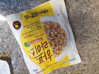 굽네몰 [굽네] 소맛닭X하프라이스 든든 한끼 세트 10팩 — 5점을 준 리뷰어가 2021년 6월 올린 사용 사진