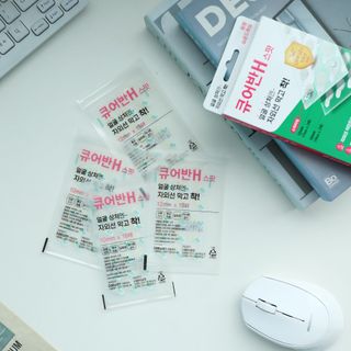 [큐어반H 스팟] 자외선 99프로 차단되는 스틱타입 스팟밴드(1팩 / 66매입) — 5점을 준 리뷰어가 2022년 12월 올린 사용 사진