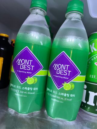 몽베스트 Montbest with Sparkling water Lime20병 — 4점을 준 리뷰어가 2021년 10월 올린 사용 사진