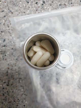 메디타민 인체유래 비피더스 포스트 프로바이오틱스 — 5점을 준 리뷰어가 2021년 10월 올린 사용 사진