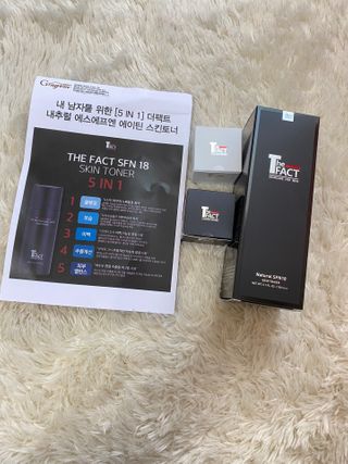 The Fact [5 IN 1] 더 팩트 내추럴 에스에프엔 에이틴 스킨토너 — 5점을 준 리뷰어가 2021년 2월 올린 사용 사진