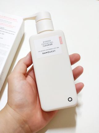 로우퀘스트 베리어 인핸싱 클렌저 190ml — 4.5점을 준 리뷰어가 2023년 10월 올린 사용 사진