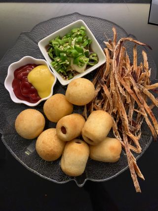 Dog&Ball 독앤볼 [Dog&Ball] 미니찹쌀볼도그 찹쌀치즈볼 — 5점을 준 리뷰어가 2021년 9월 올린 사용 사진