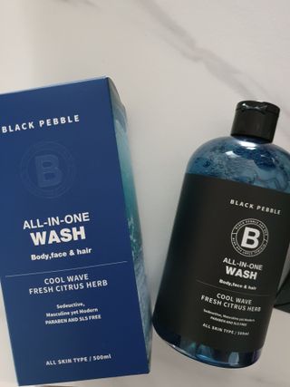 블랙페블 올인원 워시 쿨 웨이브 500ml — 3점을 준 리뷰어가 2021년 5월 올린 사용 사진