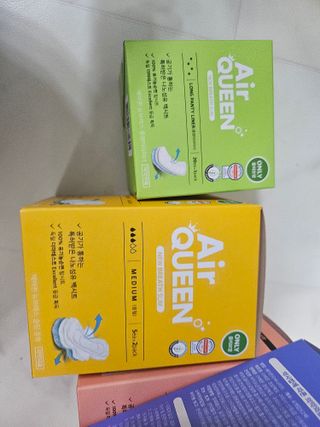 에어퀸 뉴브레스 유기농 생리대 4종 (팬티라이너 20P + 중형 10P + 대형 10P + 오버나이트 8P)_체험단 — 5점을 준 리뷰어가 2024년 5월 올린 사용 사진