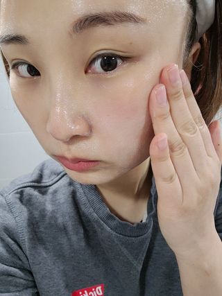 아이토리 시카 앰플 더블 클렌저 — 5점을 준 리뷰어가 2022년 12월 올린 사용 사진