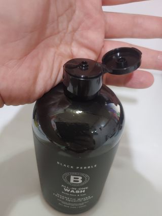 블랙페블 올인원 워시 마그네틱 웨이브 500ml — 5점을 준 리뷰어가 2021년 6월 올린 사용 사진