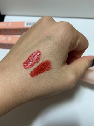 [블랙루즈]하프앤하프틴트 10종 中 택1+랜덤1 — 5점을 준 리뷰어가 2021년 2월 올린 사용 사진