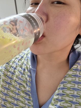 [경남제약헬스케어] 케어플러스 리셋 다이어트 청포도맛 100ml X 5포 (5일분) — 5점을 준 리뷰어가 2023년 4월 올린 사용 사진
