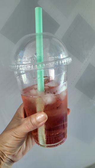 더그레잇티 콤부차 [매일유업] 더그레잇티 44kcal 콤부차 300ml *12개입 (오리지널 6개+베리리치 6개) — 4점을 준 리뷰어가 2023년 7월 올린 사용 사진