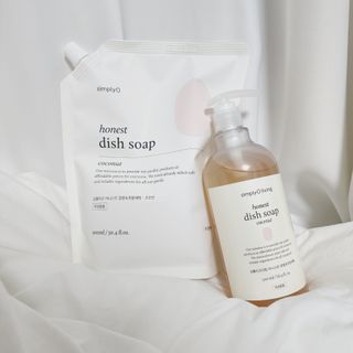 심플리오리빙 어니스트 주방세제 본품 500ml + 리필 900ml (코코넛향) — 5점을 준 리뷰어가 2022년 6월 올린 사용 사진