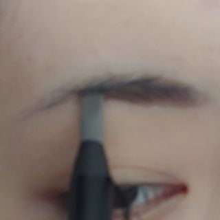 [MONDRAW] 몬드로우 POPBROW 크래용 아이브로우 색연필 타입 — 5점을 준 리뷰어가 2022년 6월 올린 사용 사진