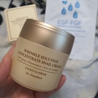 Dr.느루벗 느루벗 링클 솔루션 콘센트레이트 스네일 탄력 달팽이 크림 80g — 5점을 준 리뷰어가 2021년 5월 올린 사용 사진