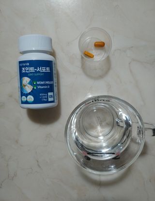 에이치알팜 조인트-서포트 보스웰리아 MSM 650mg x 120정 — 5점을 준 리뷰어가 2021년 4월 올린 사용 사진