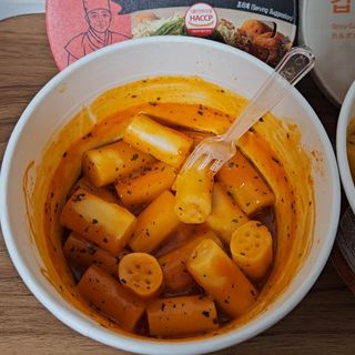 프리 [요리궁리] 타입 B (매콤,치즈,매콤까르보) 꽃떡볶이 6개입 세트 — 5점을 준 리뷰어가 2025년 2월 올린 사용 사진