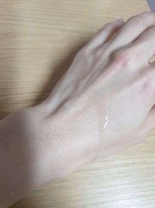 mom e 맘이 내추럴 베이비 케어 크림+바디오일 — 5점을 준 리뷰어가 2021년 1월 올린 사용 사진