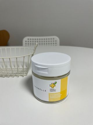 랑벨 비타 에너지 잡티 앰플 패드 65매 (투명하고 밝은 얼굴 광채패드) — 5점을 준 리뷰어가 2022년 6월 올린 사용 사진