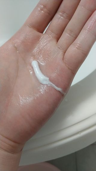 [베러오리진] 무화과 크리미 딥 폼 클렌저/피부 노폐물 & 미세먼지 99 세정 인증 민감성 피부 무자극 인증 — 5점을 준 리뷰어가 2021년 11월 올린 사용 사진