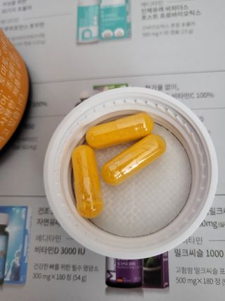 메디타민 비타민B 컴플렉스 — 5점을 준 리뷰어가 2021년 10월 올린 사용 사진